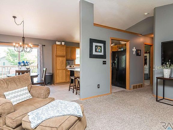 5th image of 7008 S Connie Ave