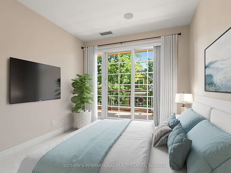 21 Burkebrook Pl #224 — Photo 8