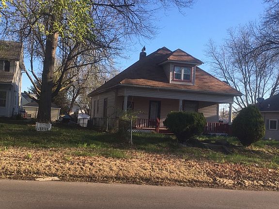 2nd image of 3021 Mitchell Ave