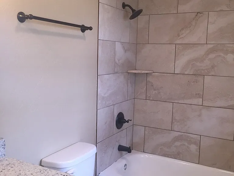 2828 Lafamo Rd — Photo 10