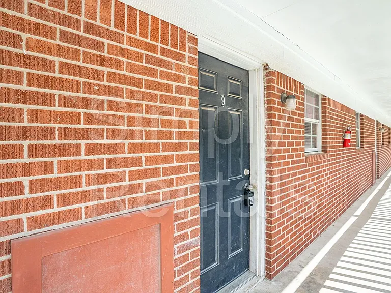 1220 Texas St — Photo 21