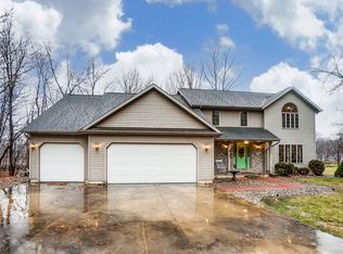 2844 Ivywood Dr, Warsaw, IN 46582