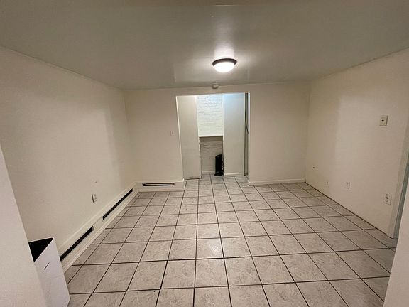 4th image of 739 Wells St #B