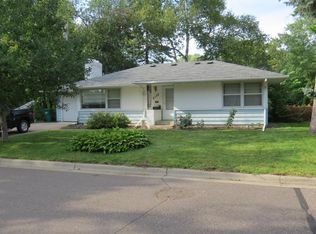 5132 Lakeside Ave N, Crystal, MN 55429