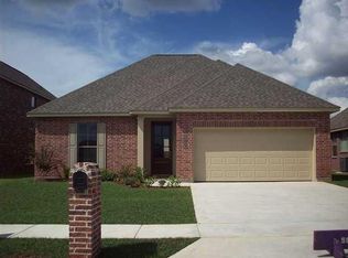 211 Morning Cypress Dr, Broussard, LA 70518