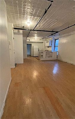3rd image of 27 W 27th Floor 5