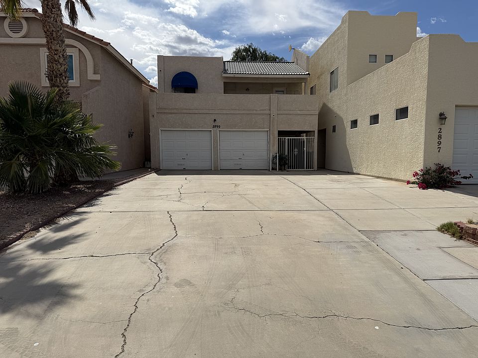 1st image of 2899 Country Club Dr
