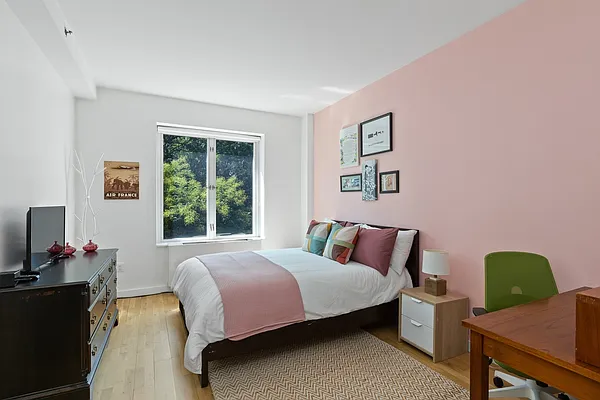 Sold by Corcoran | media 16