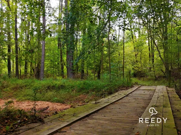 5440 Old Milton Rd, Clinton, SC 29325