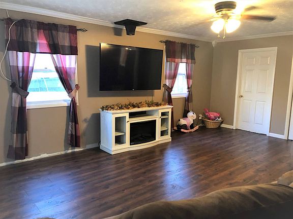 2nd image of 63 Woodend Pl