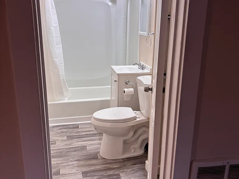 783 Floral Ct — Photo 11
