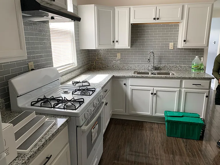 735 N Springfield Ave #2 — Photo 8