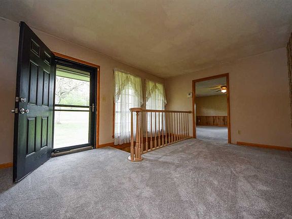5th image of 3718 Varnell Ln SE
