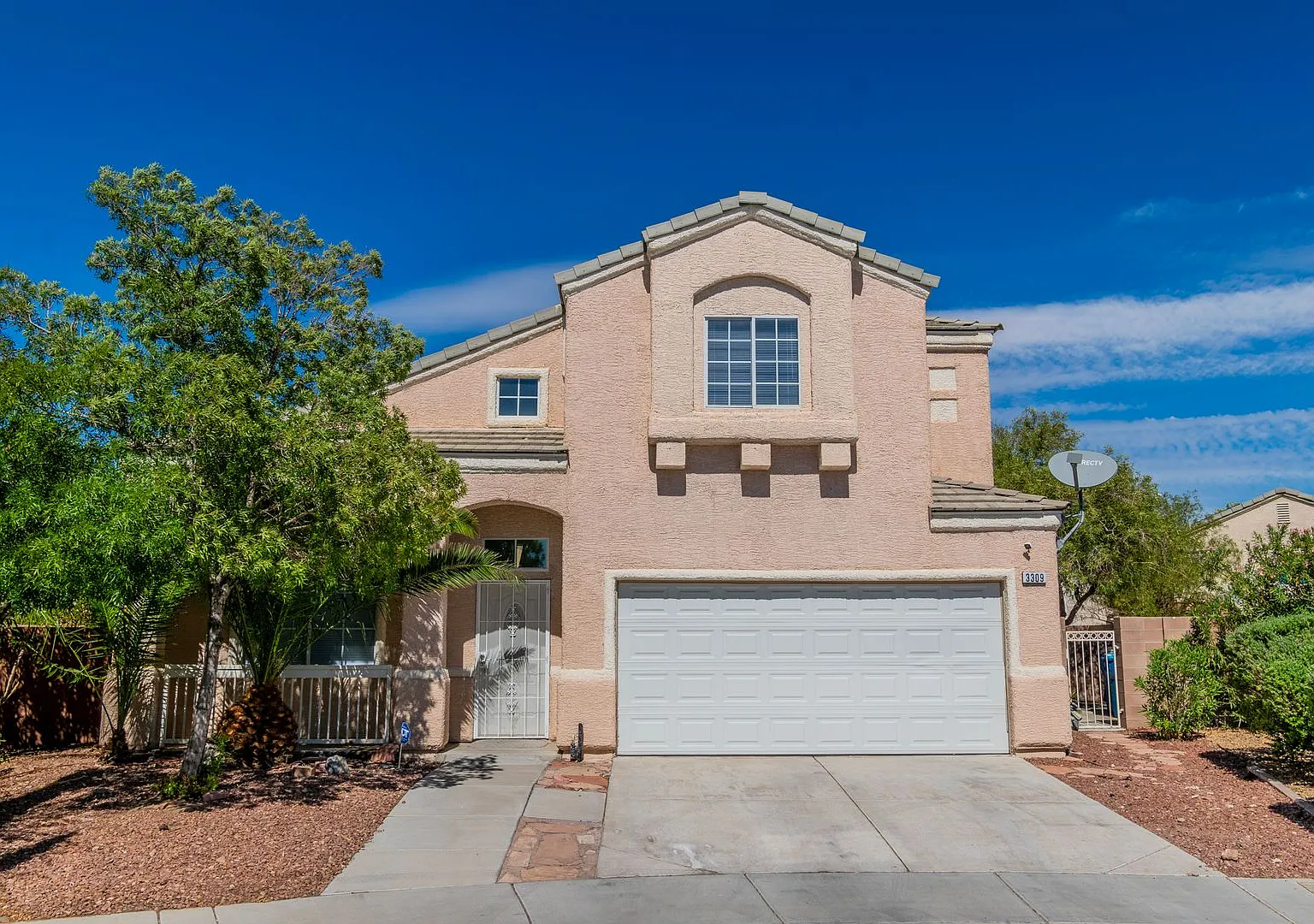 Spacious 4-Bedroom Home on Quiet Cul-de-Sac in Northwest Las Vegas — Photo 1