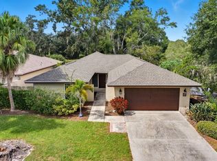 11 Huntley Ct, Haines City, FL 33844