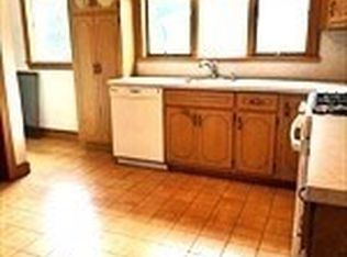 25 Larose Pl #2, Brighton, MA 02135