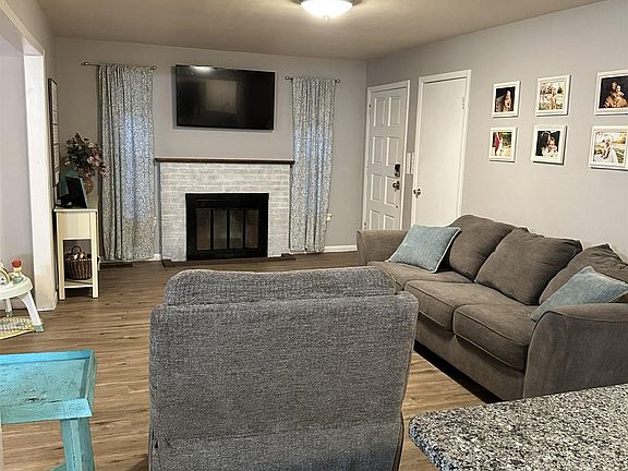 5th image of 4903 Lindale Dr