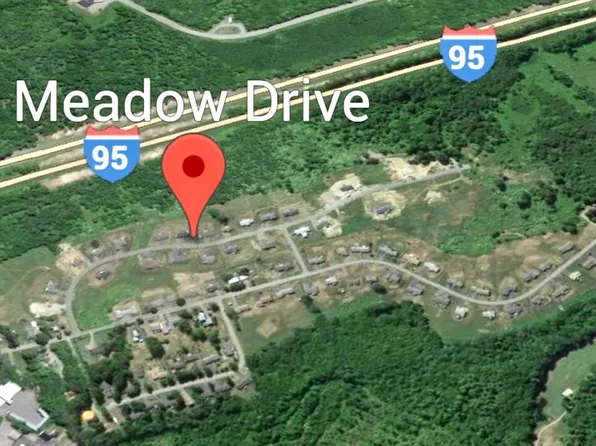 43 Meadow Drive, Waterville, ME 04901