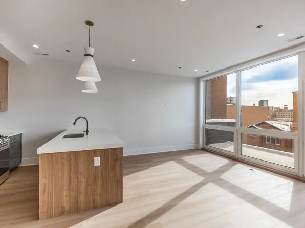 1619 W Grand Ave, Chicago, IL 60622