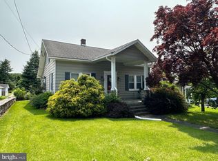 12136 Pen Mar Rd, Waynesboro, PA 17268