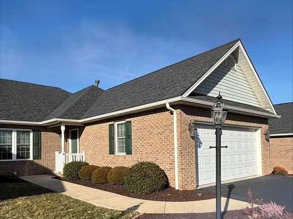 32 Jenna Ln, Fishersville, VA 22939