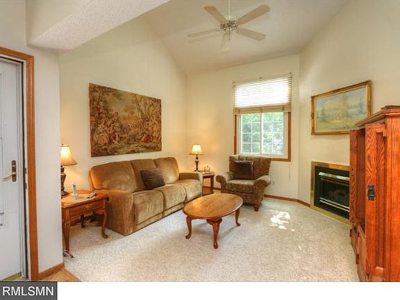 3rd image of 2590 Heritage Dr