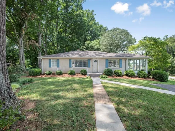 6110 James St, Clemmons, NC 27012