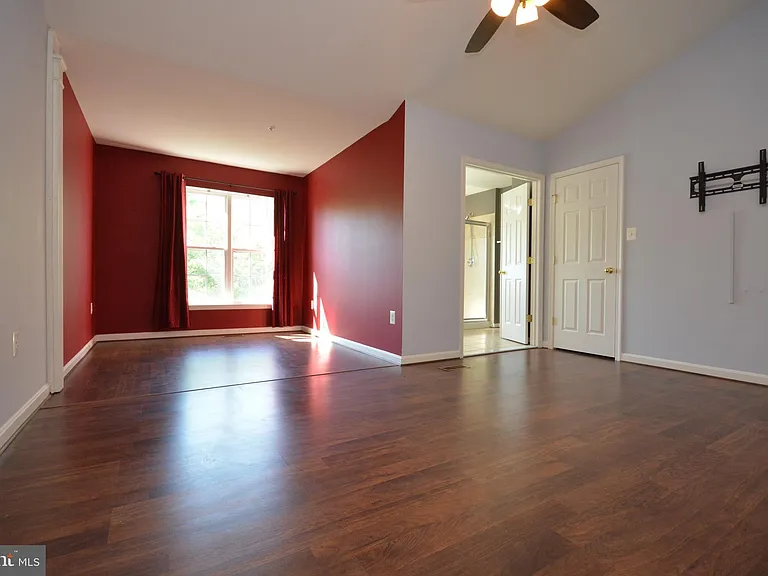 421 Green Fern Cir — Photo 13
