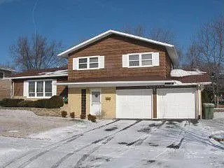16825 Gaynelle Rd photo 1