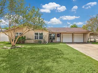 1727 Salford Dr, Houston, TX 77008
