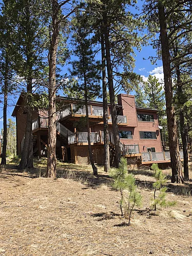 697 Northwestern Pl Photo 1