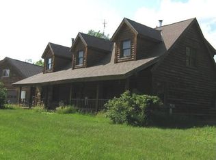 5330 Norway Dr, Pulaski, WI 54162