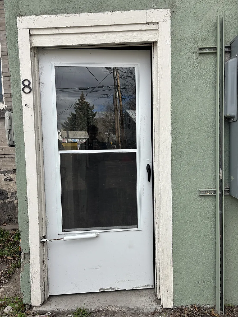 Building Photo - 446 G St