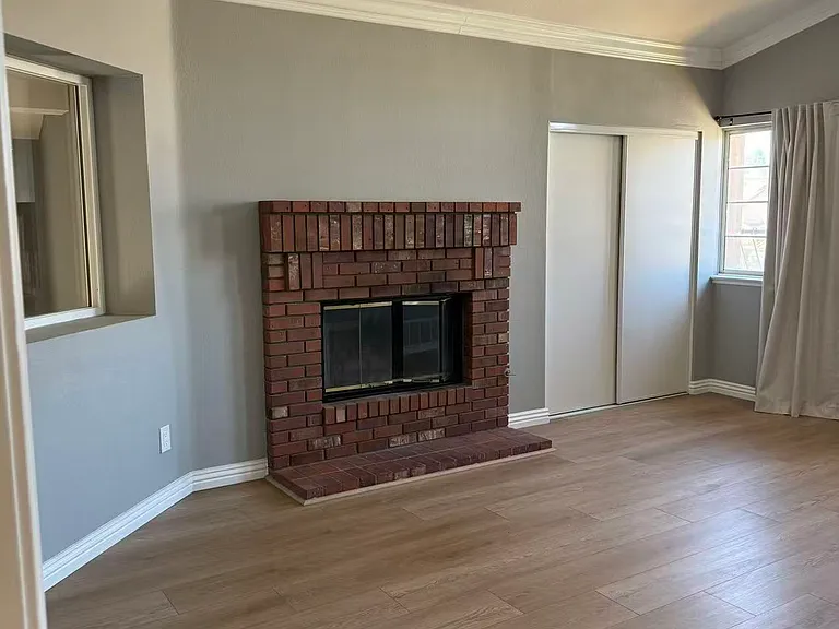 2848 Longhorn St — Photo 1