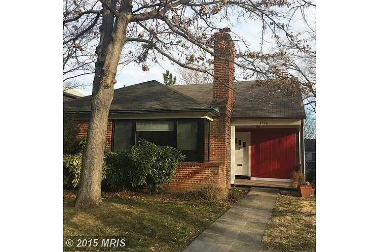 4526 Q Pl NW photo 1