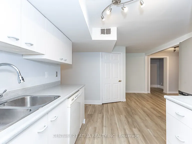 805 Batory Ave #BASEMENT — Photo 12