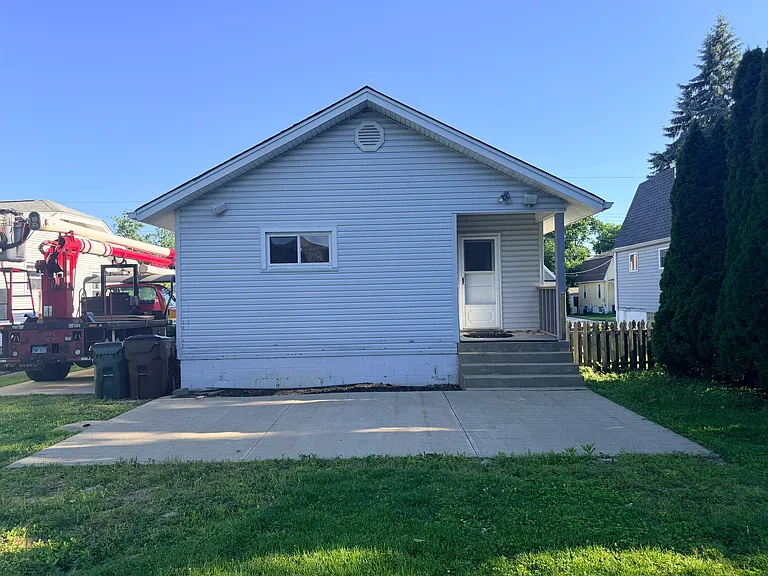 4912 Laurel Ave — Photo 41