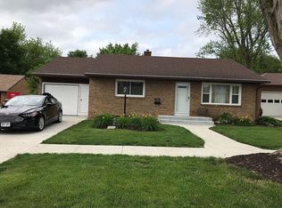 409 2nd St, Manning, IA 51455