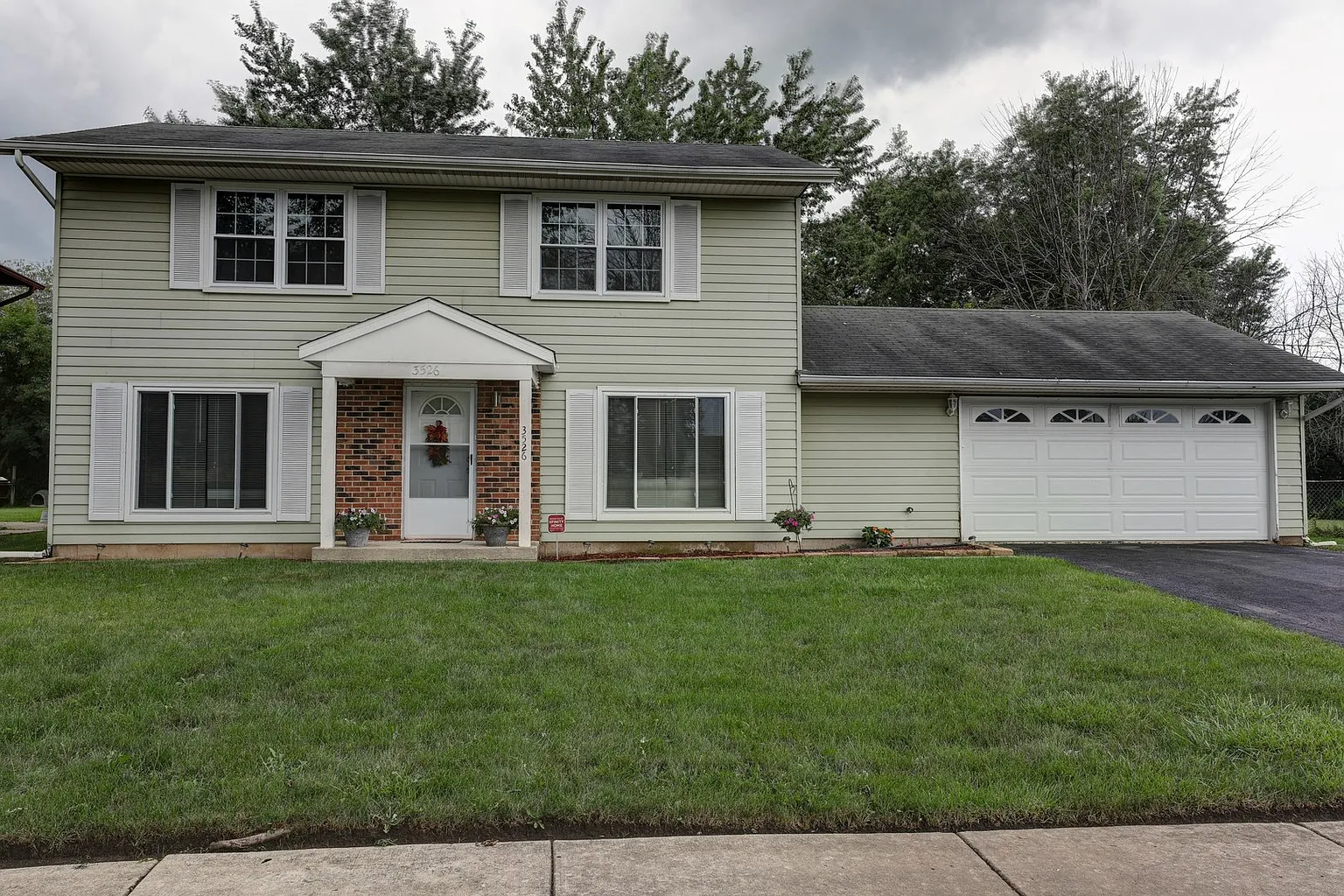 3526 Marseilles Ln photo 1