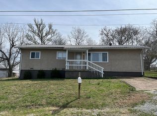 210 N Elm St, Imboden, AR 72434