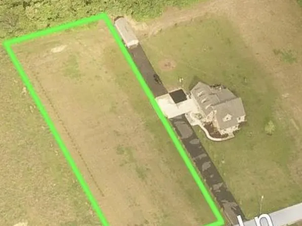 407 Winterberry Ln, Hammonton, NJ 08037