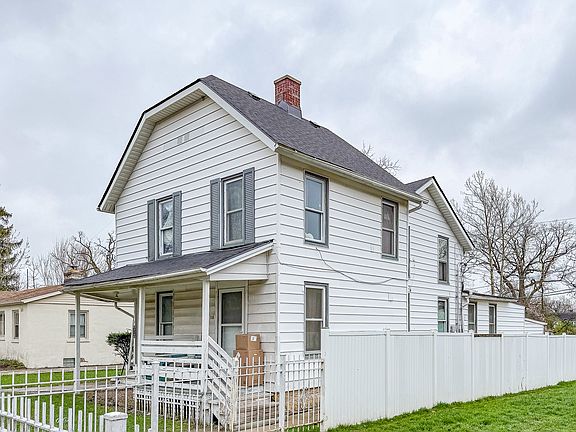2nd image of 514 Campbell St