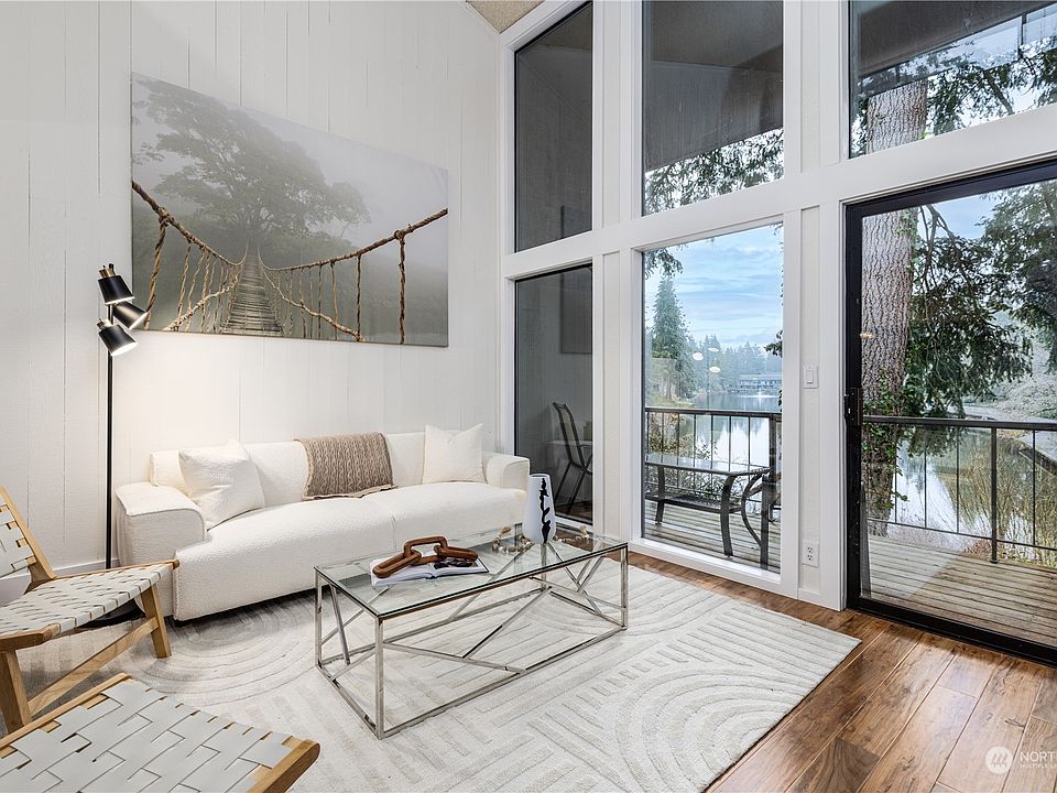 1st image of 13787 NE 65th Street #563