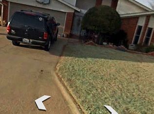 1517 Cambridge Dr, Altus, OK 73521