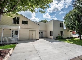 110172 Friendship Ln, Chaska, MN 55318