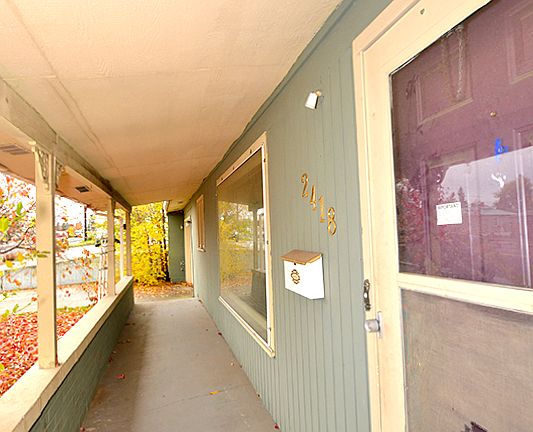 2nd image of 2418 W Francis Ave