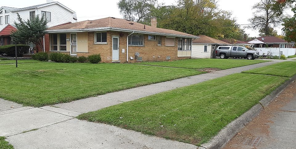 1st image of 20500 Blackstone Ct