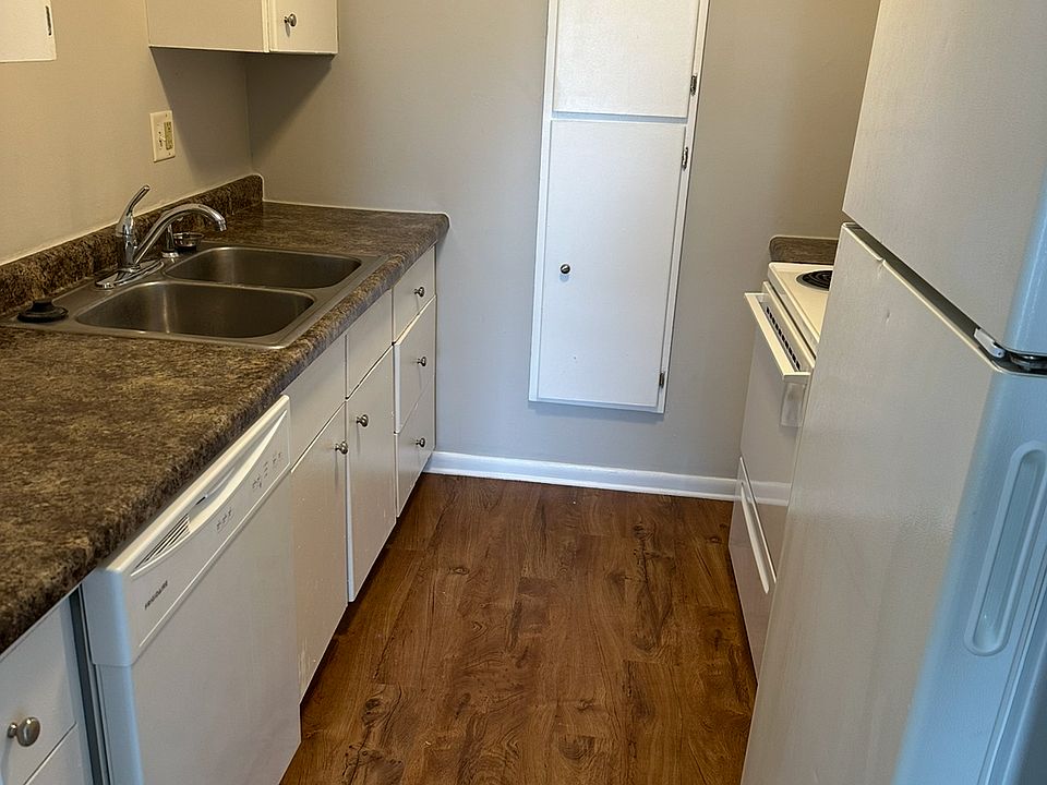 1st image of 5229 Old Fairgrounds Dr #1