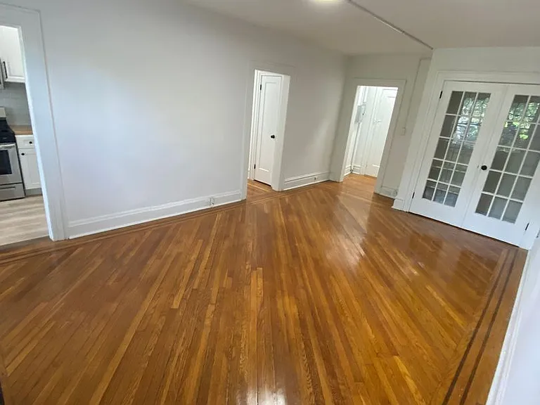 Hillside Gardens Apartment Homes — Photo 15