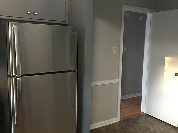 4th image of 9524 S Troy Ave APT 1N